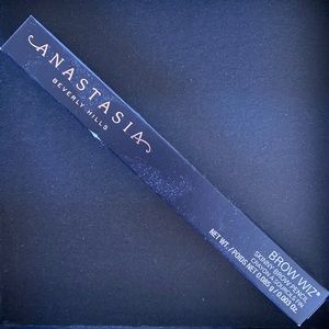 Anastasia Beverly Hills Brow Wiz in Taupe